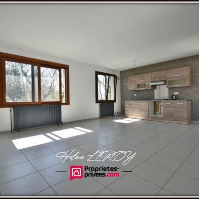 Maison 5 pièces 215770 €