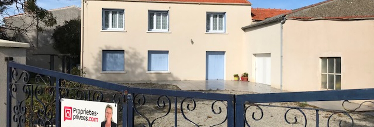 Maison 5 Pièces 114 m² à vendre à Bouhet (17540)