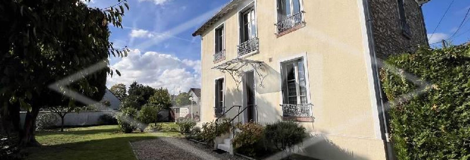 Maison 6 Pièces 120 m² à vendre à Combs-la-Ville (77380)