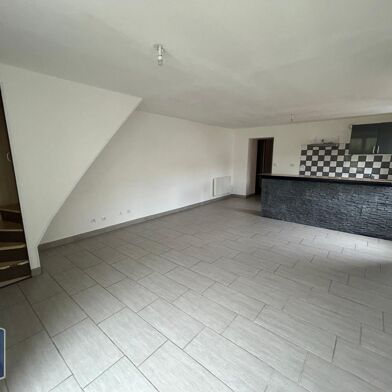 Maison 3 pièces 690 €