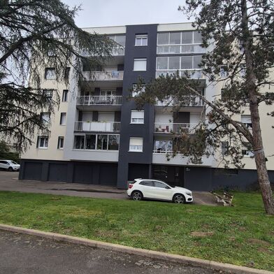 Appartement 4 pièces 699 €