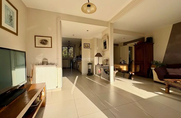 Meylan La Revirée , bel appartement 3 pièces + cuisine équipée — photo 4