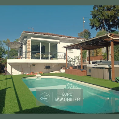 Maison 8 pièces 353000 €