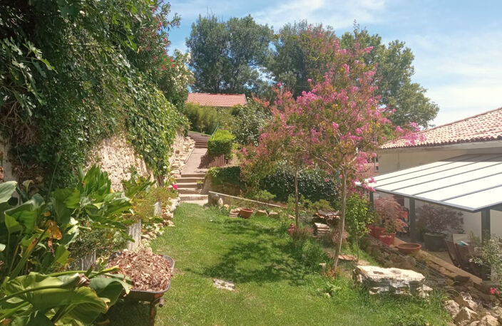 Maison sur 2 niveaux de 140 m2, 4 chambres, piscine,,  terra — photo 3
