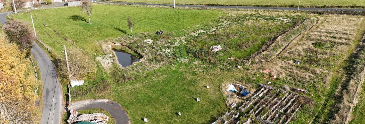 Maison 7 Pièces 155 m² à vendre à Saint-Pierre-la-Bourlhonne (63480)