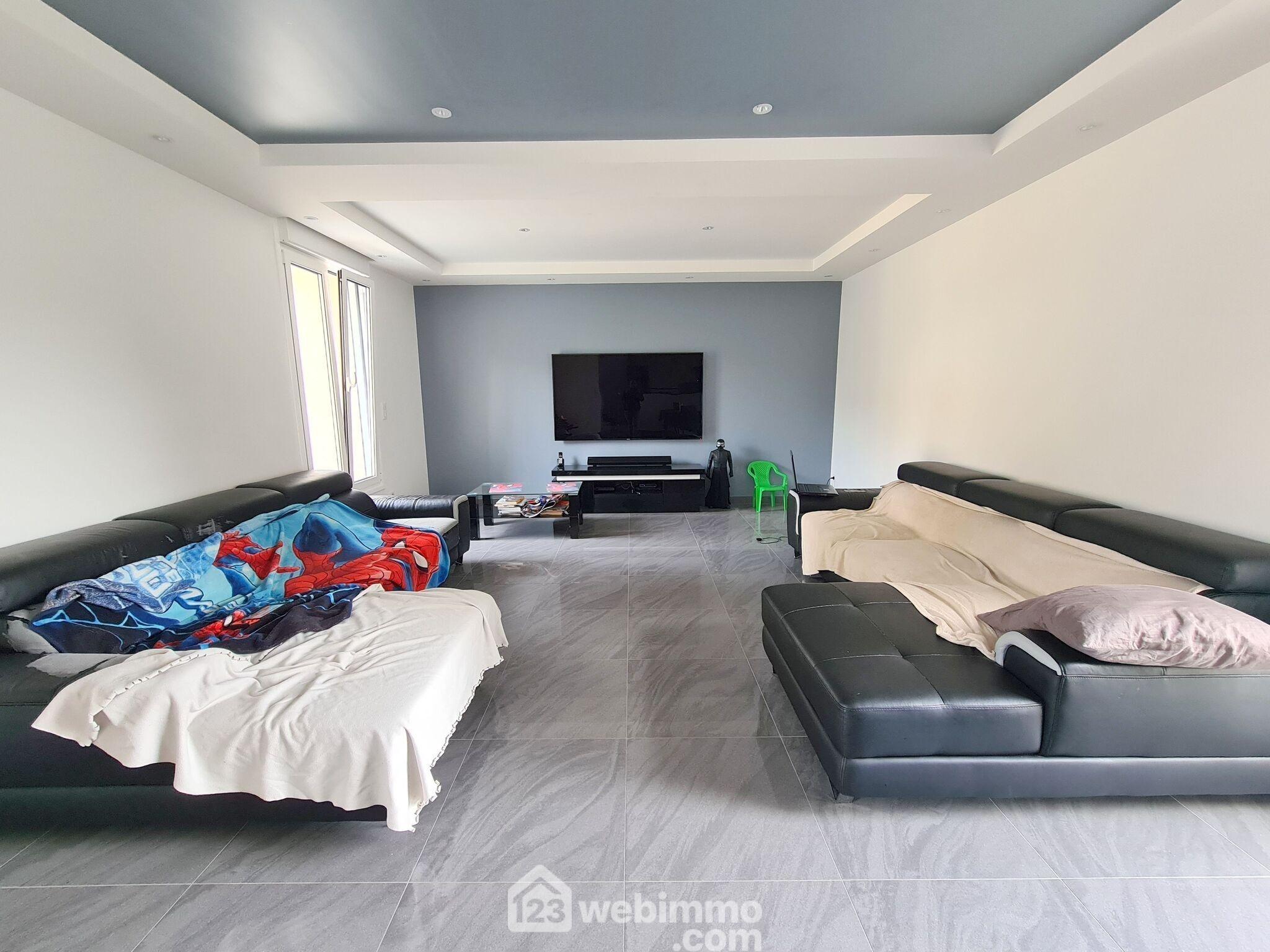 Photo Maison - 310m² - Augerville-la-Rivière image 3/4