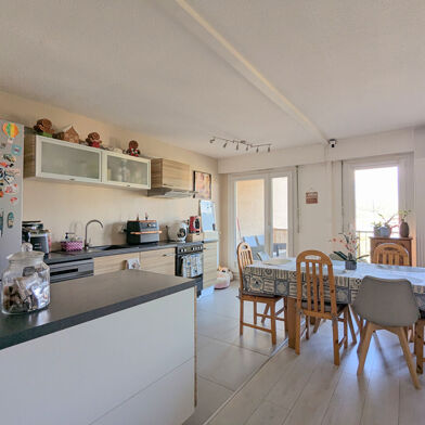 Appartement 4 pièces 269000 €