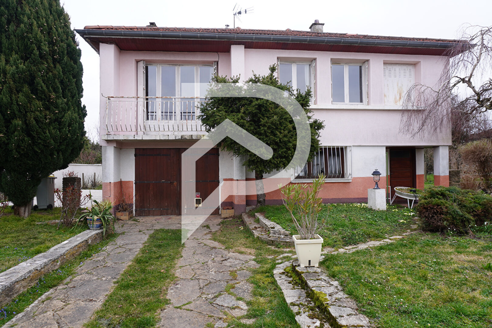 Villa / Maison  T4 à vendre Saint-Laurent-de-Mure 69720