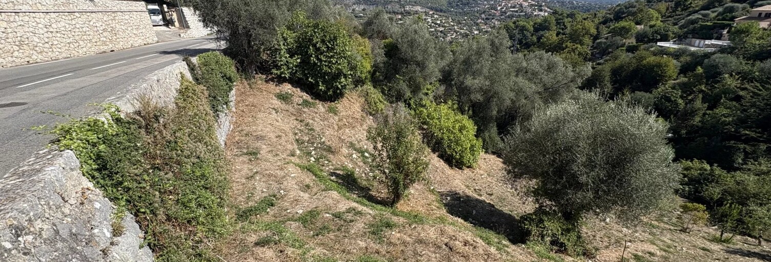 Terrain  1911 m² à vendre à Falicon (06950)