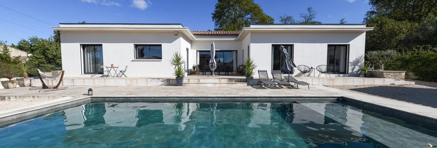 Maison 7 Pièces 222 m² à vendre à Uzès (30700)