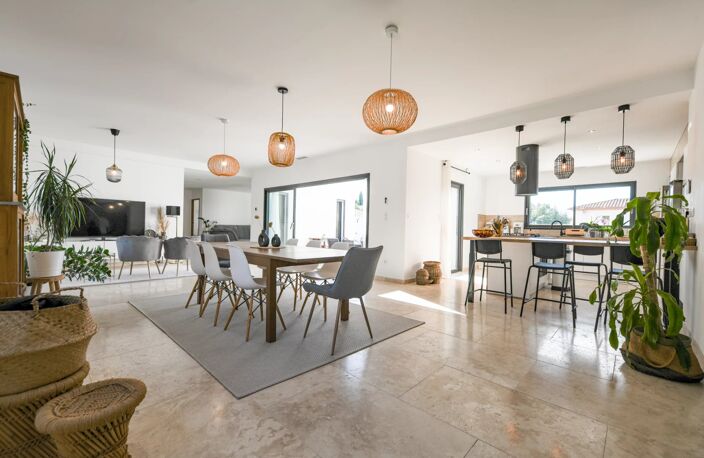 Villa contemporaine avec piscine à Uzès à pied — photo 2