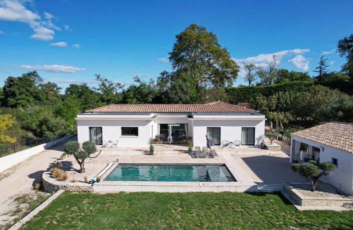 Villa contemporaine avec piscine à Uzès à pied — photo 4