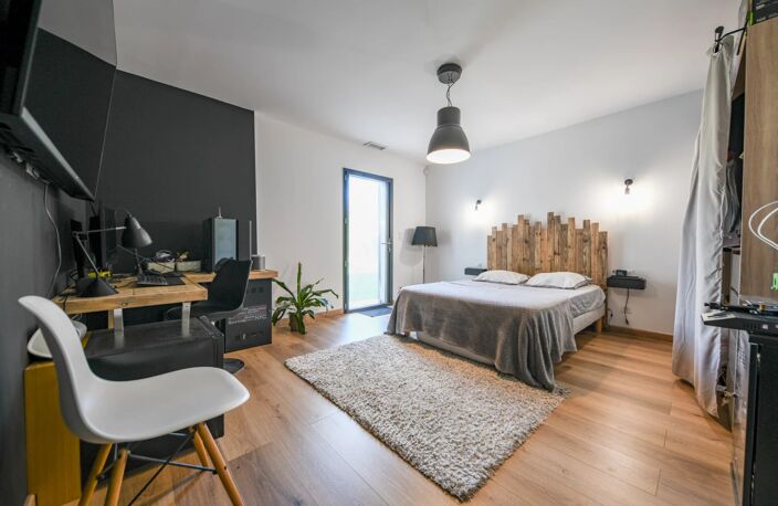 Villa contemporaine avec piscine à Uzès à pied — photo 5