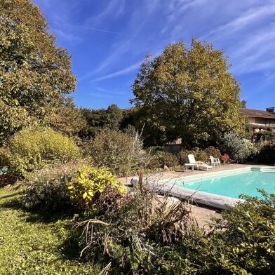 Maison 7 pièces 233200 €