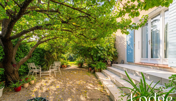 Villa / Maison 6 pièces  à vendre Auriol 13390