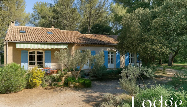 Villa / Maison 15 pièces  à vendre Grans 13450