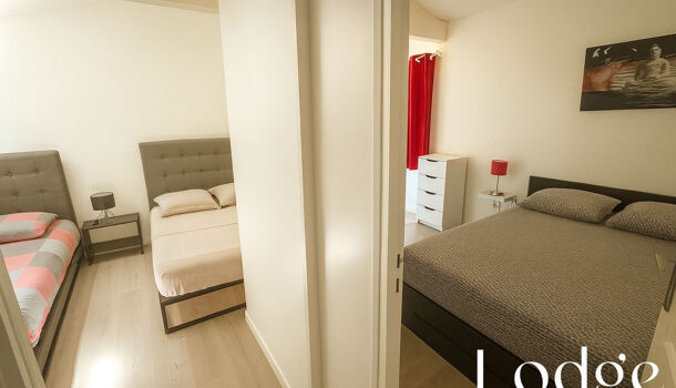 Villa / Maison 15 pièces  à vendre Grans 13450