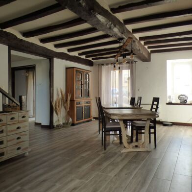 Maison 8 pièces 220500 €