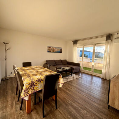 Appartement 3 pièces 1100 €