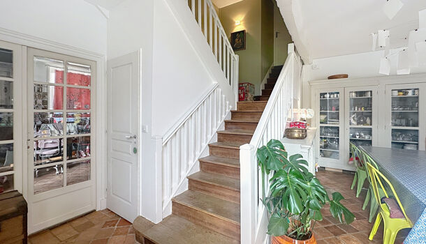 Villa / Maison 9 pièces  à vendre Lescar 64230