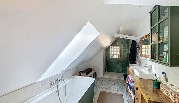 Villa / Maison 9 pièces  à vendre Lescar 64230