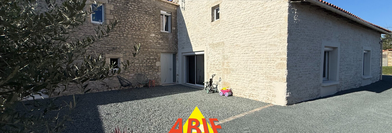 Maison 7 Pièces 211 m² à vendre à Benet (85490)