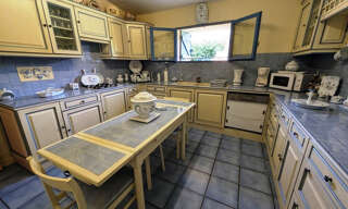 Maison 7 Pièces 210 m² à vendre à Saint-Savin (33920)