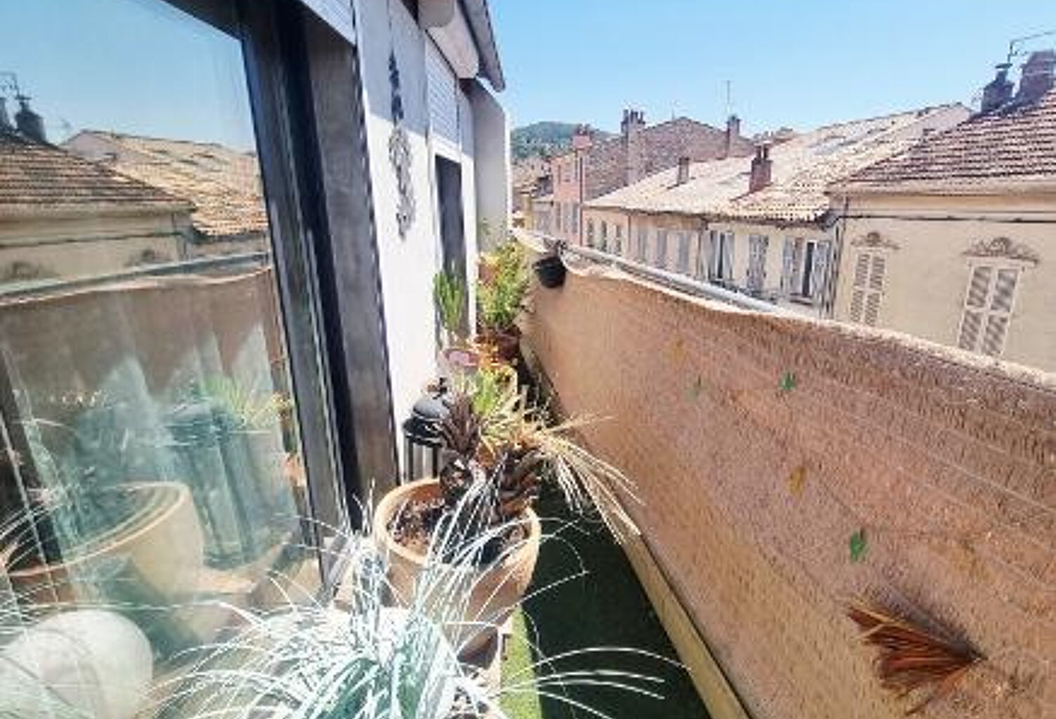Rare Draguignan centre bel appartement F3 traversant avec te — photo 1