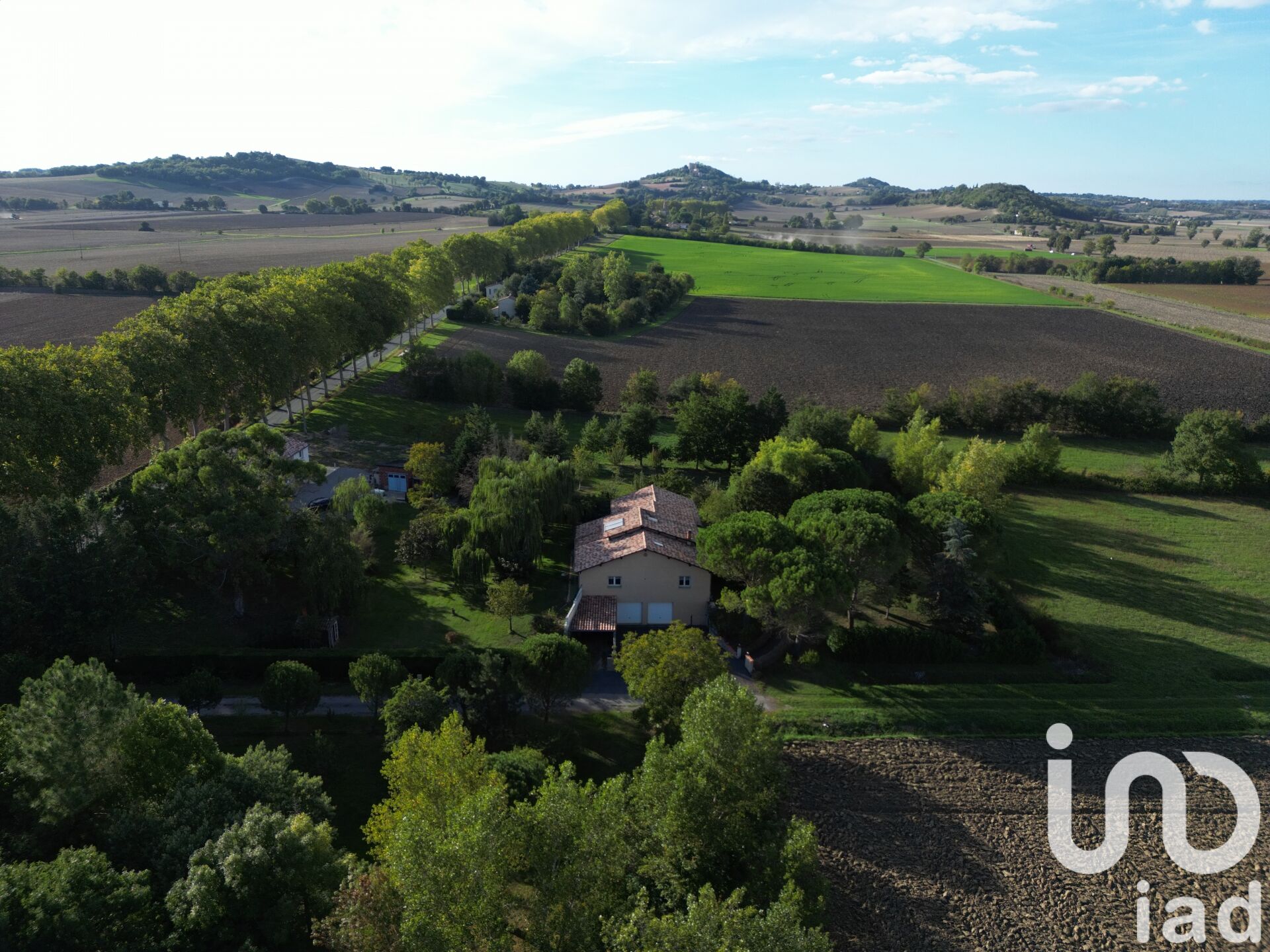 Revel - 210m² - 5p. - 4ch.