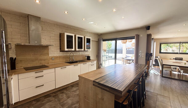 Villa / Maison 6 pièces  à vendre Saint-Jean-Lasseille 66300