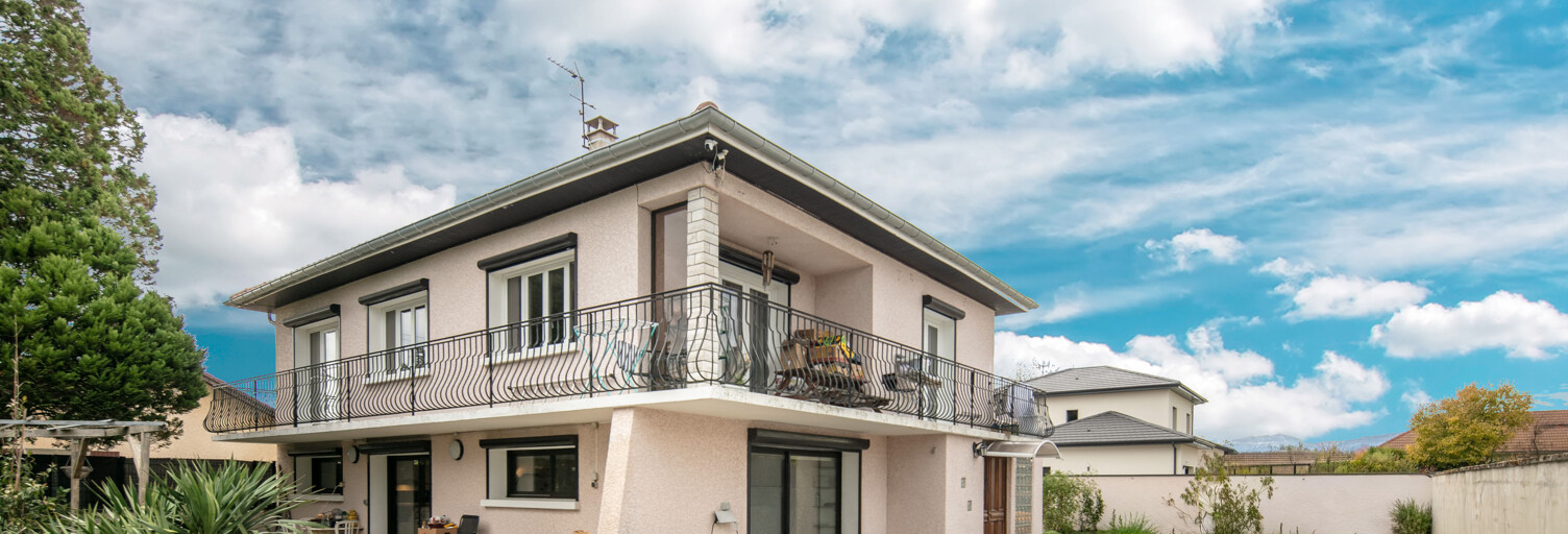 Maison 5 Pièces 185 m² à vendre à Saint-Étienne-de-Saint-Geoirs (38590)