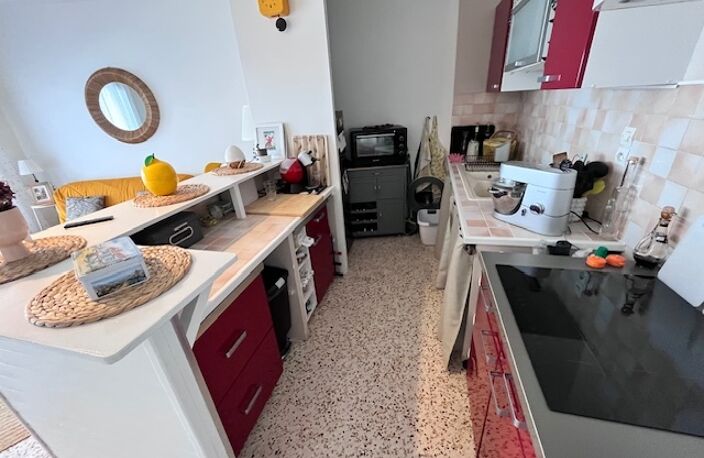 T1 — photo 3