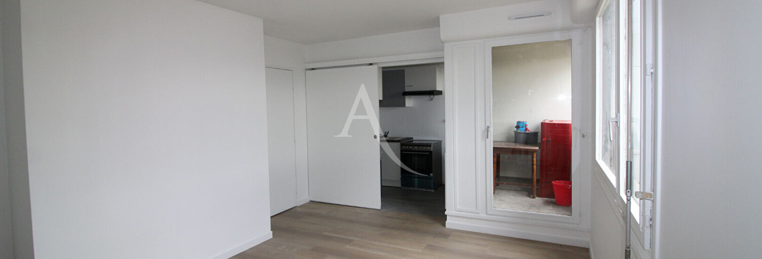 Appartement 1 Pièce 33 m² à vendre à Évry-Courcouronnes (91000)