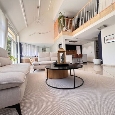 Maison 7 pièces 478500 €