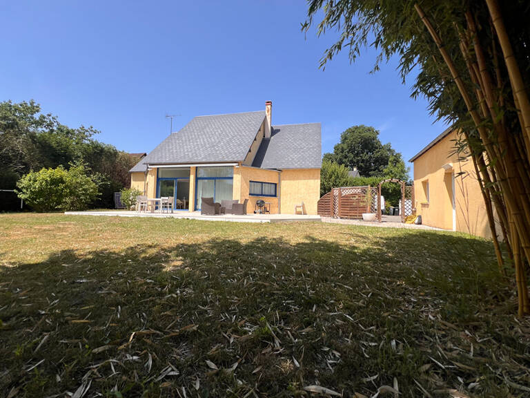 Maison Proche EVREUX 7 pièce(s) 223.48 m2 — photo 1
