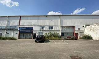 Commerce  1217 m² à louer à Lyon 7 (69007)