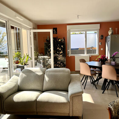 Appartement 5 pièces 752400 €