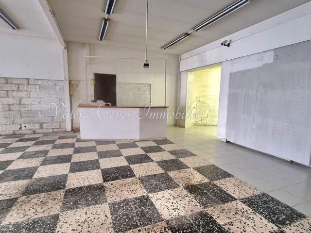 Vente Murs commerciaux 178 m&sup2; — photo du bien