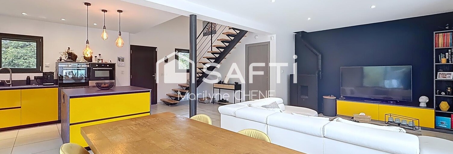 Maison 5 Pièces 140 m² à vendre à Entre-deux-Guiers (38380)