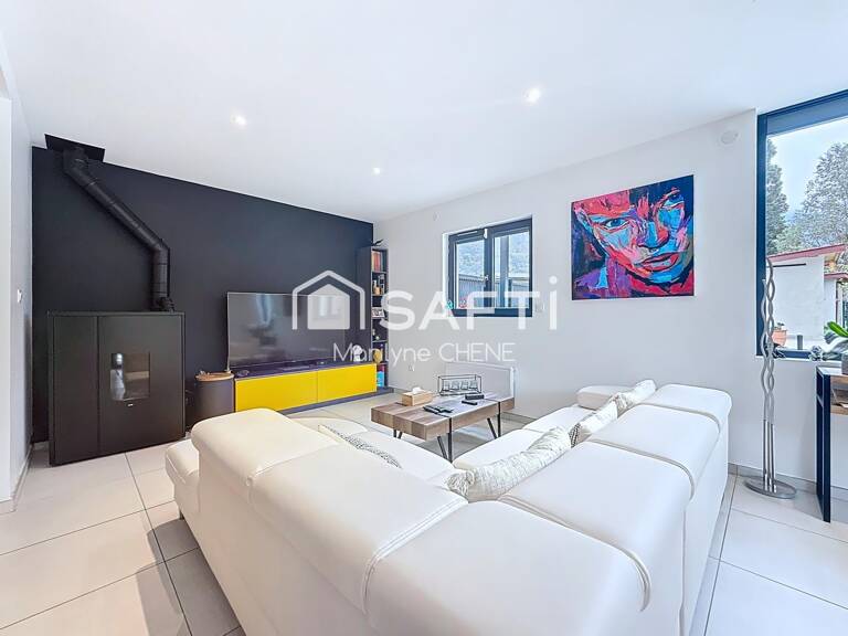 Très belle demeure au coeur du parc de la Chartreuse de 142m² — photo 1