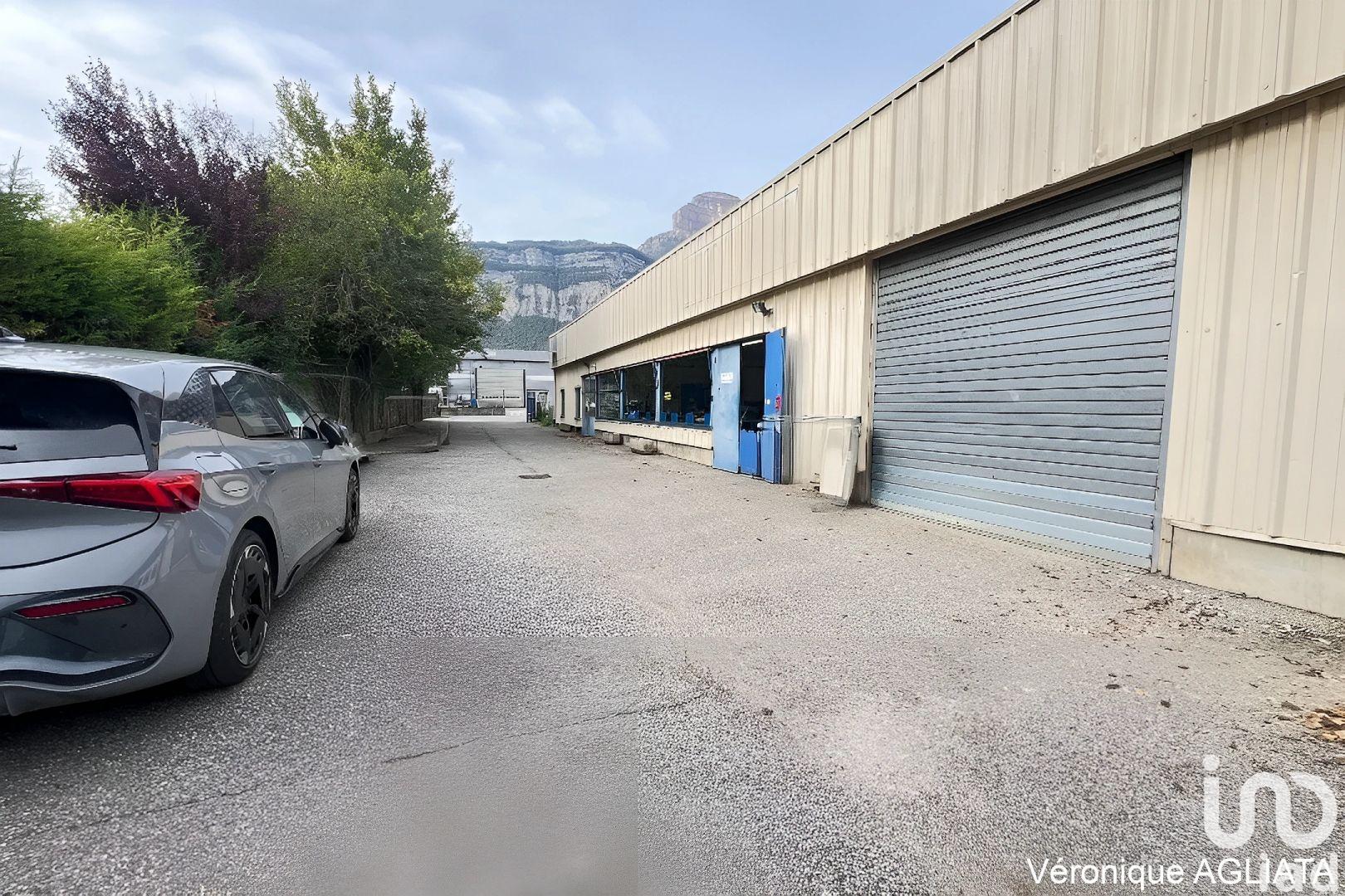 Vente Atelier 456 m² - Photo 3