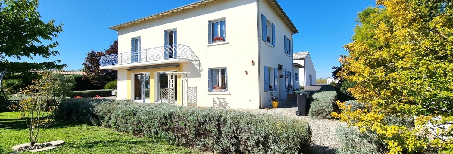 Maison 9 Pièces 218 m² à vendre à Meursac (17120)