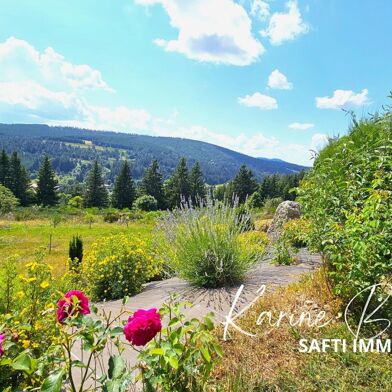 Maison 7 pièces 299000 €