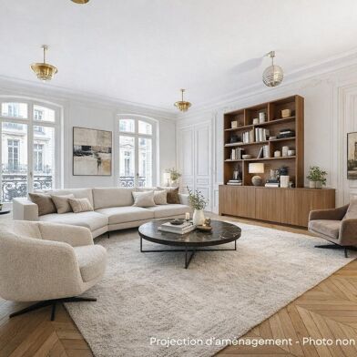 Bureau 7 pièces 4353000 €