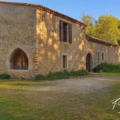 Maison 4 pièces 595000 €