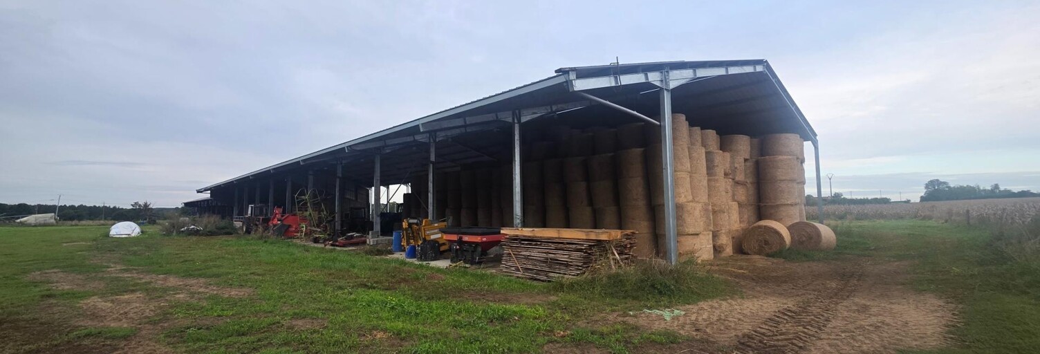 Terrain  16405 m² à vendre à Baugé-en-Anjou (49150)