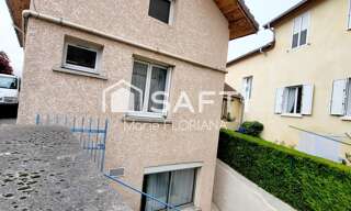 Immeuble  90 m² à vendre à Oyonnax (01100)