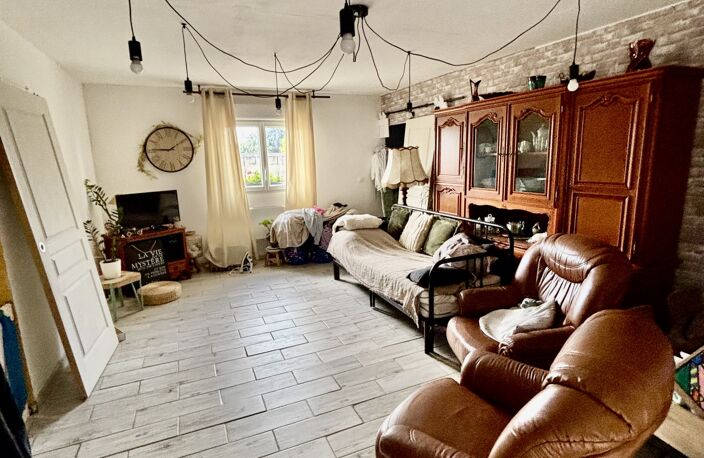 Vente Maison/villa 5 pièces — photo 2