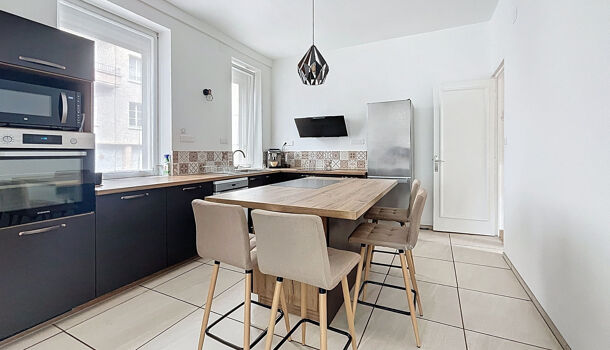 Villa / Maison 12 pièces  à vendre Bourgoin-Jallieu 38300