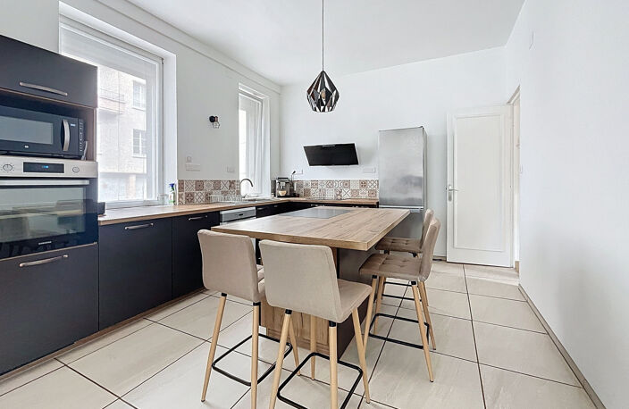 Maison d'architecte  en hyper centre de Bourgoin Jallieu — photo 4